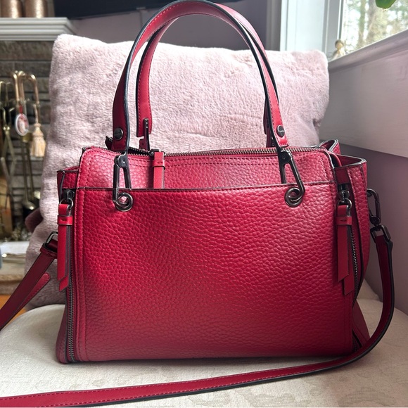 Red Garnet Pebble Leather Tote Handbag with crossbody strap - Picture 1 of 10